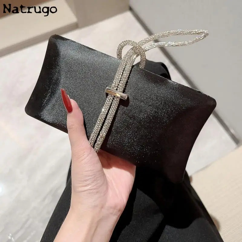 Diamond Carrying Strap Velvet Event Clutch Bag Banquet Bag Party Evening Cocktail Bag Black